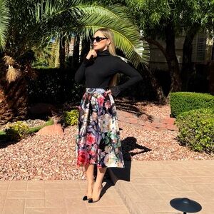 233 ‘Flora’ Black Floral Midi Skirt